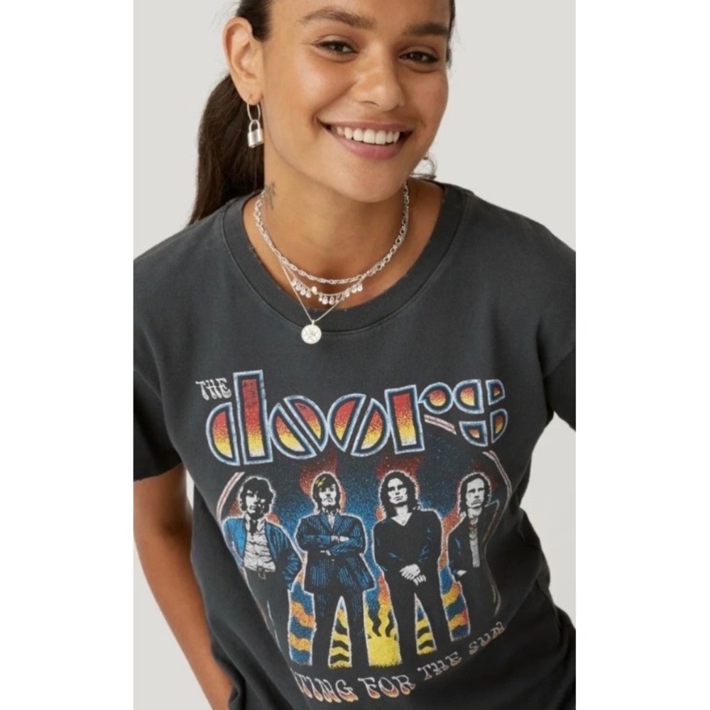 Daydreamer The Doors Waiting For The Sun Graphic Tee Charcoal Black Small NWT